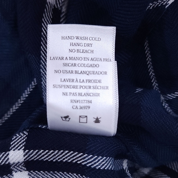 Rails Hunter Plaid Flannel Button Down Shirt in Pacific Navy Blue Small Petite - Picture 11 of 11